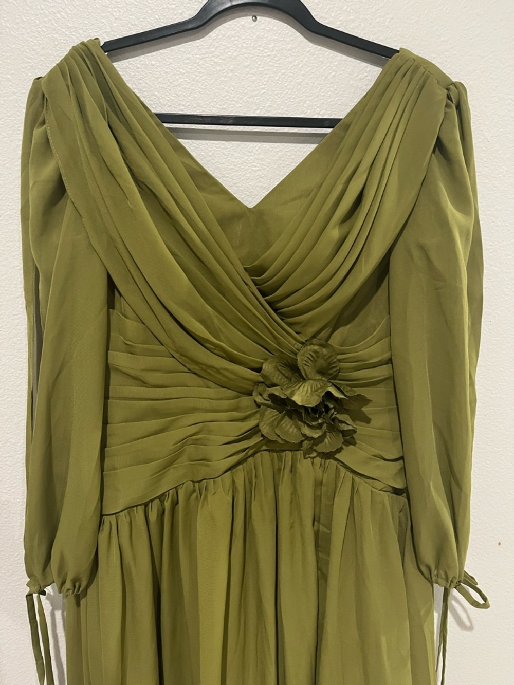 Elegant Chiffon Solid Color Long Slit Puff Sleeve Maxi Dress - Picture 6 of 14
